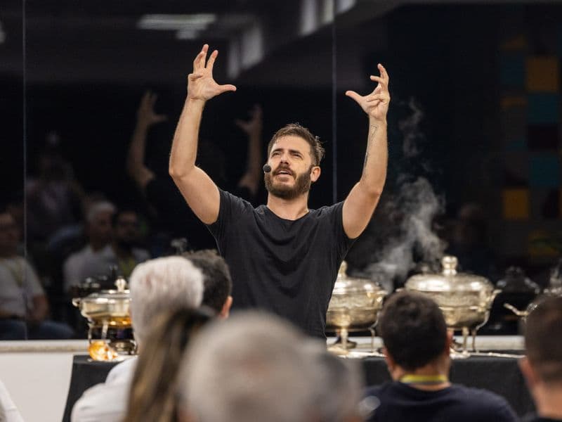 Stênio Soares em conferência